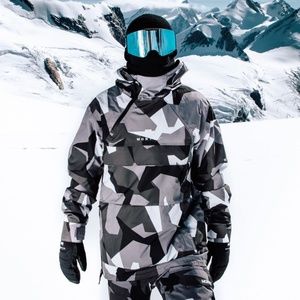 Meet your Posher, Johnathan